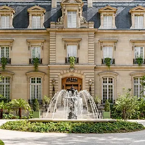 Saint 5*, Paris Frankreich